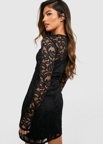Черное коктейльное платье Boohoo однотонное