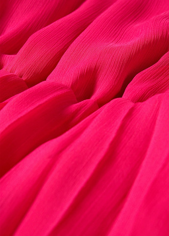 Розовое кэжуал платье плиссированное C&A однотонное