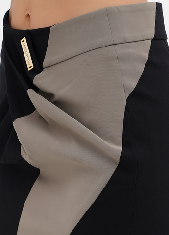 Черная кэжуал однотонная юбка Sassofono