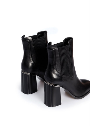 Чорні зимня ботильйони PRPY