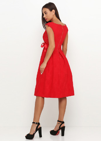 Красное кэжуал платье Sassofono однотонное