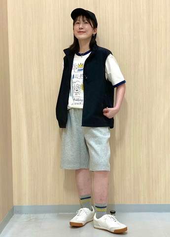 Футболка Uniqlo (366367596)