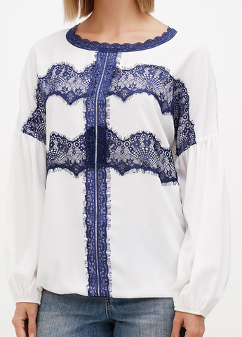 Молочная блуза Sassofono