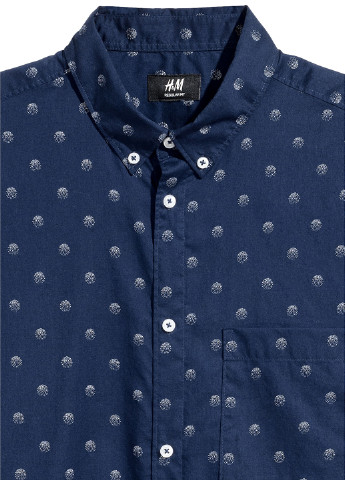 Темно-синяя кэжуал рубашка с абстрактным узором H&M с коротким рукавом