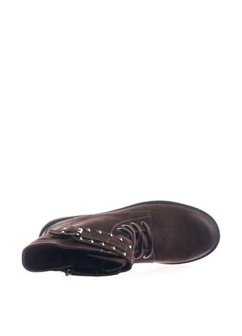 Зимние ботинки Camalini с пряжкой, с заклепками из натурального нубука