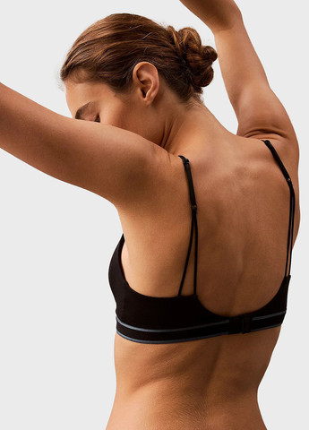 Чёрный триэнджел бюстгальтер Calvin Klein без косточек хлопок