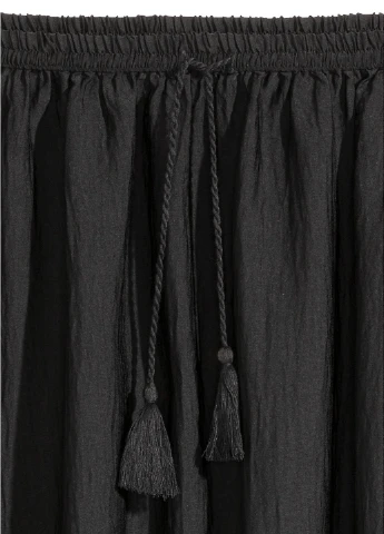 Черная кэжуал юбка H&M клешированная