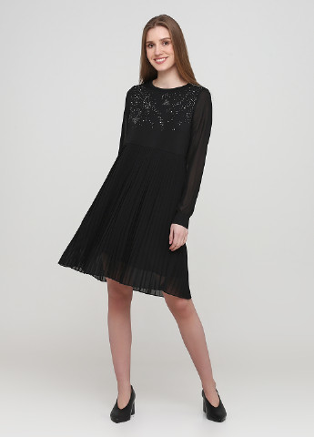 Чорна кежуал плаття, сукня плісована La Mode Est Avous однотонна