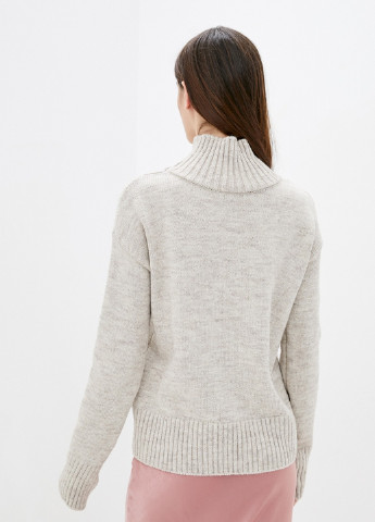 Бежевый зимний свитер Sewel