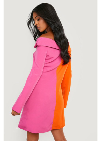 Оранжевое кэжуал платье с открытыми плечами Boohoo колор блок
