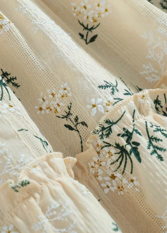 Бежевое платье SHEIN (331624214)