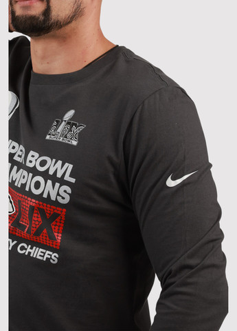 Темно-серый демисезонный спортивный лонгслив Nike с надписями