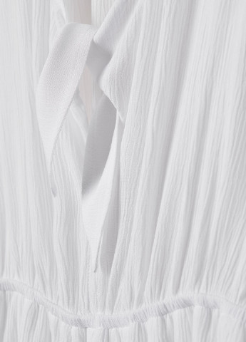 Комбинезон H&M комбинезон-шорты однотонный белый кэжуал вискоза