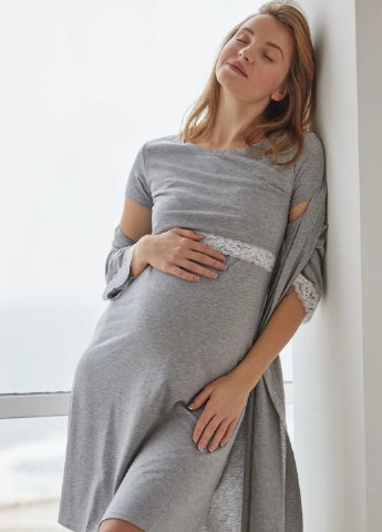 Сірий демісезонний сірий халат і нічна сорочка з секретом годування для вагітних годуючих комплект To Be