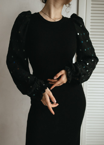 Черное коктейльное платье ST-Seventeen однотонное