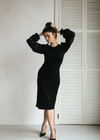 Черное коктейльное платье ST-Seventeen однотонное