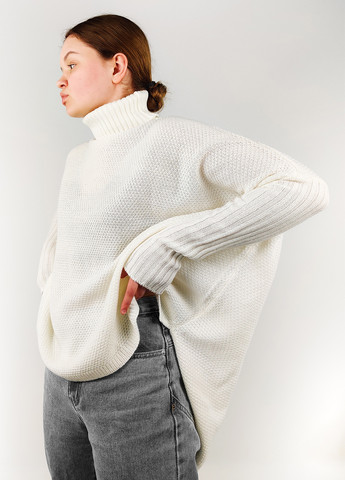 Молочный демисезонный свитер PrettyLittleThing