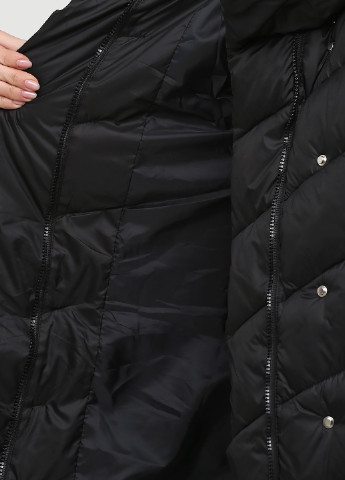 Чорна зимня куртка Xueziyu