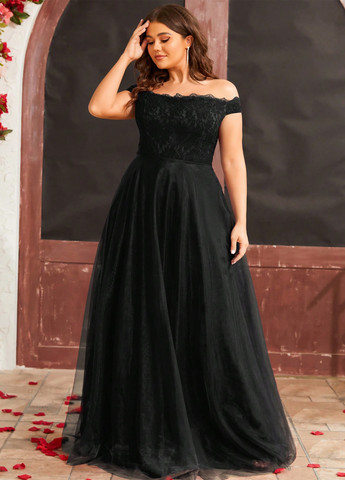 Чорна вечірня сукня з відкритими плечима SHEIN однотонна