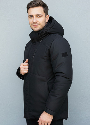 Чорна демісезонна куртка Sun's House