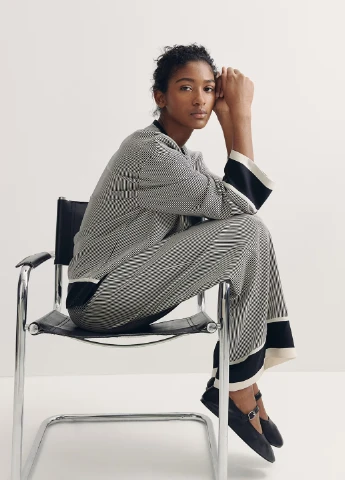 Чорна блуза H&M