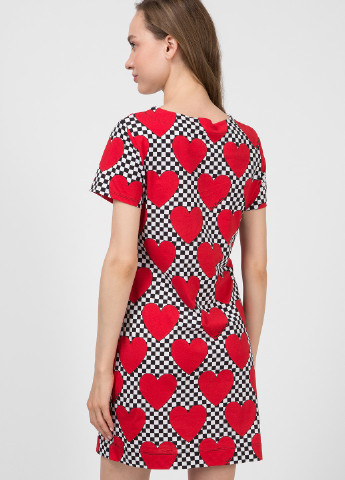 Красное кэжуал платье платье-футболка Love Moschino сердечки
