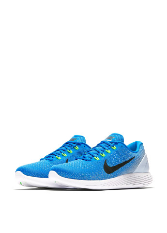 Светло-синие всесезонные кроссовки Nike