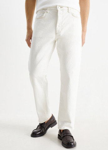 Молочные демисезонные регюлар фит джинсы C&A