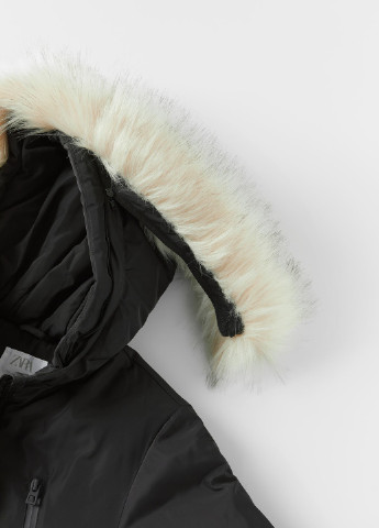Черная зимняя дитяча зимова куртка для дівчинки 0562735800 Zara