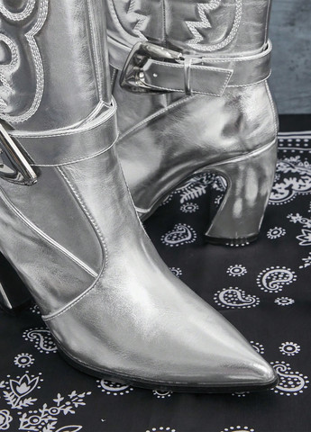 Чоботи SHEIN (339855331)