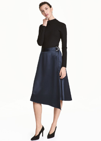Темно-синяя кэжуал однотонная юбка H&M на запах, а-силуэта (трапеция)