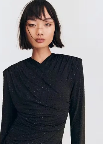 Чорна кежуал сукня H&M однотонна