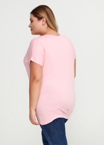 Светло-розовая летняя футболка Smira