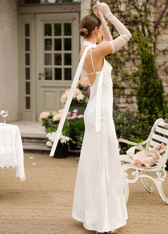 Молочное праздничный платье платье-комбинация, с открытой спиной Gepur однотонное