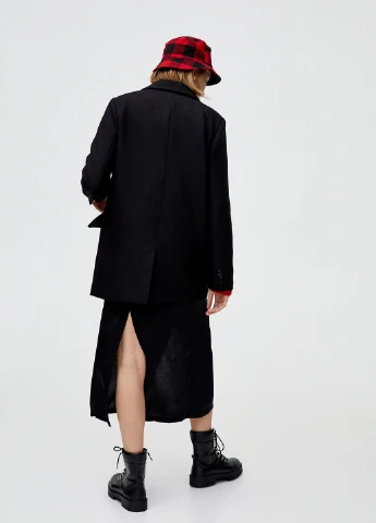 Чорне демісезонне Пальто двобортне Pull & Bear