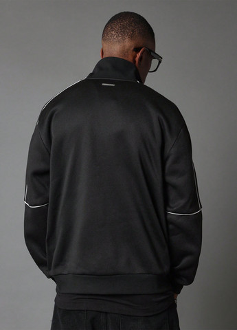 Черная демисезонная куртка SHEIN