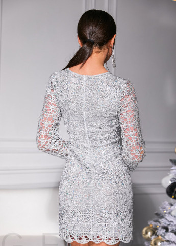 Серебряное коктейльное серебристое вечернее платье Gepur однотонное