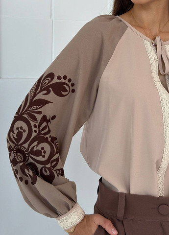 Бежевая блуза No Brand