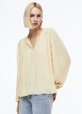 Кремовая демисезонная блуза H&M