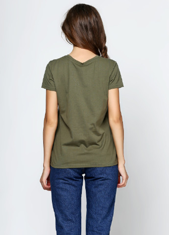 Оливково-зеленая летняя футболка Яavin