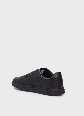 Черные всесезонные кроссовки Calvin Klein