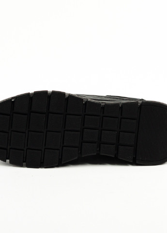 Черные демисезонные кроссовки кожаные Pandew