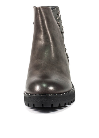 Осенние ботинки Sopra с заклепками из искусственной кожи