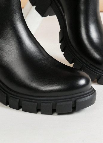 Осенние сапоги челси SHEIN на тракторной подошве из искусственной кожи