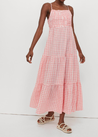 Светло-розовое кэжуал платье H&M в клетку