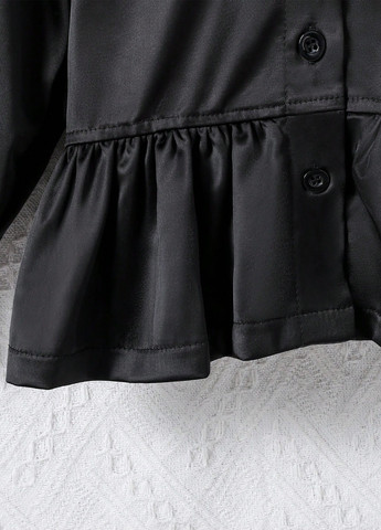 Черная однотонная блузка с баской SHEIN демисезонная