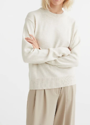 Молочный демисезонный свитер H&M