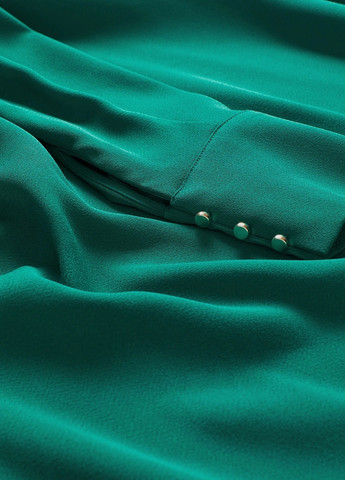 Зеленое кэжуал платье клеш H&M однотонное