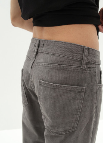 Серые демисезонные джинсы Figo