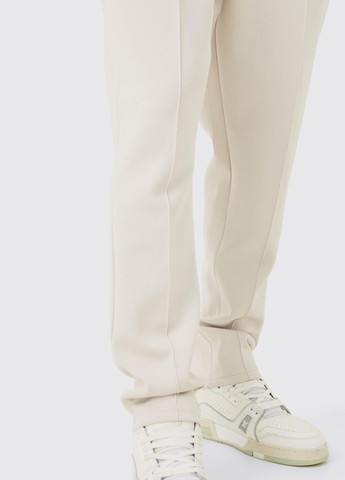 Светло-бежевые спортивные демисезонные зауженные брюки Boohoo